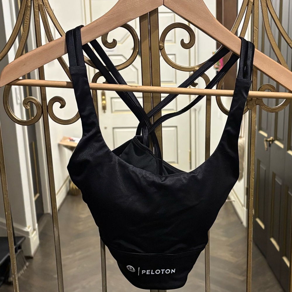 Lululemon peloton collab energy bra size 6 sports bra work out